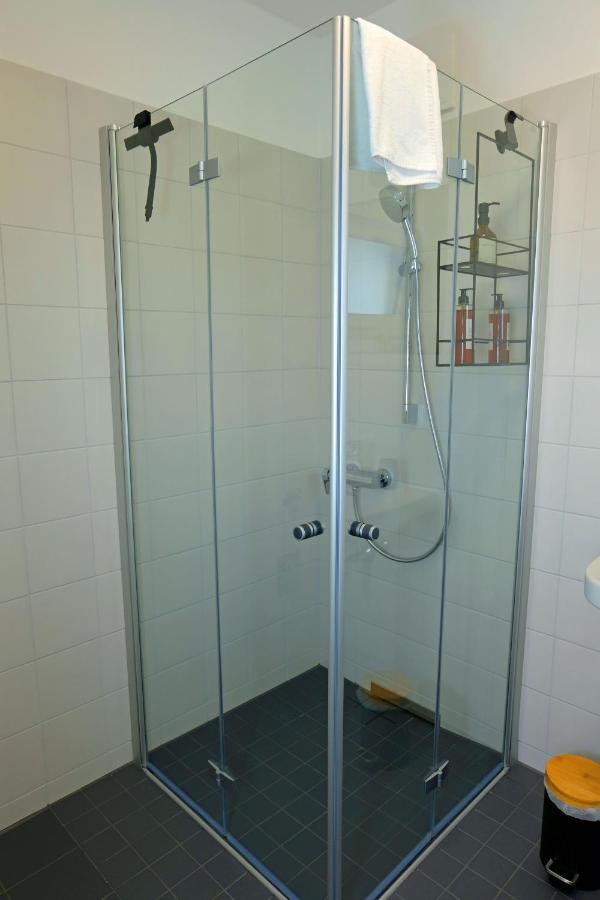 Apartment Design Nr 2 Mit Terrasse Und Parkplatz *