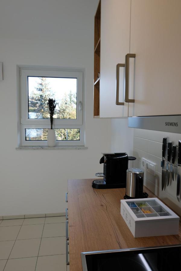 Design Nr 2 Mit Terrasse Und Parkplatz * Straubing